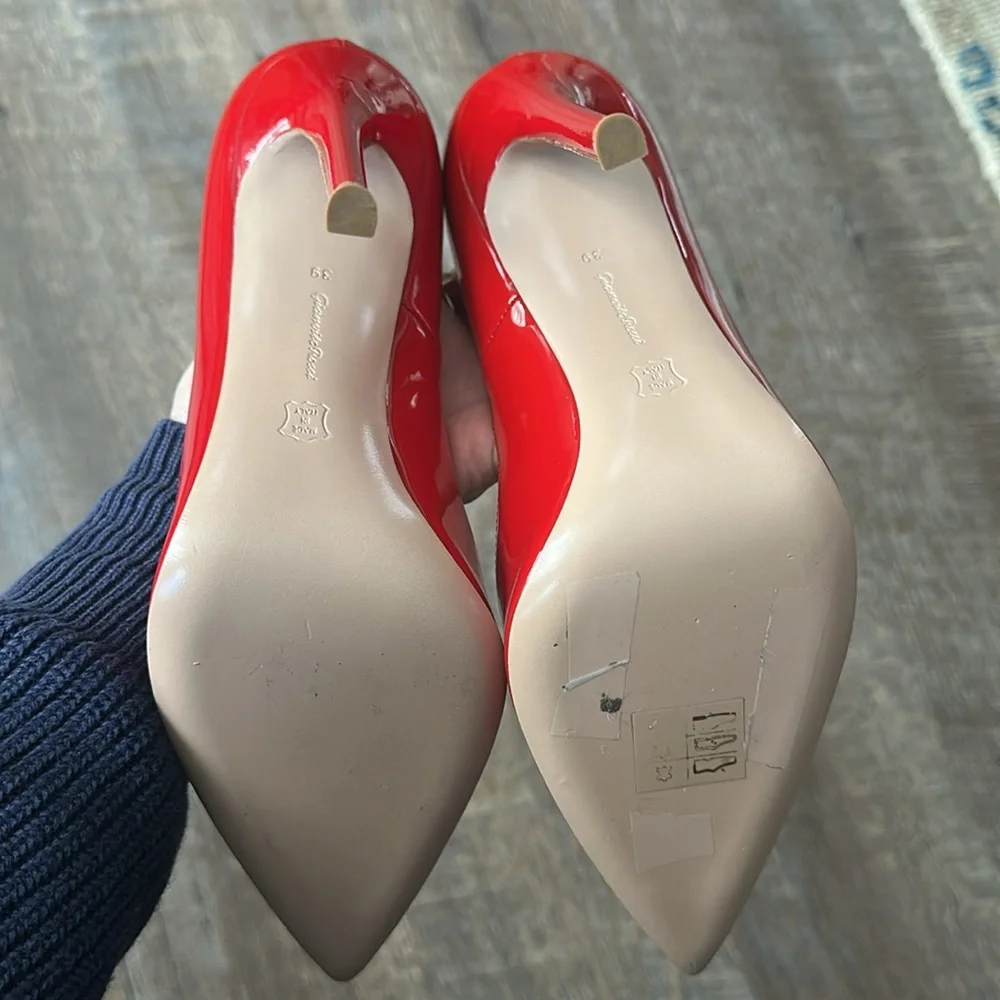 Gianvito Rossi Red Pumps - Picture 3 of 5